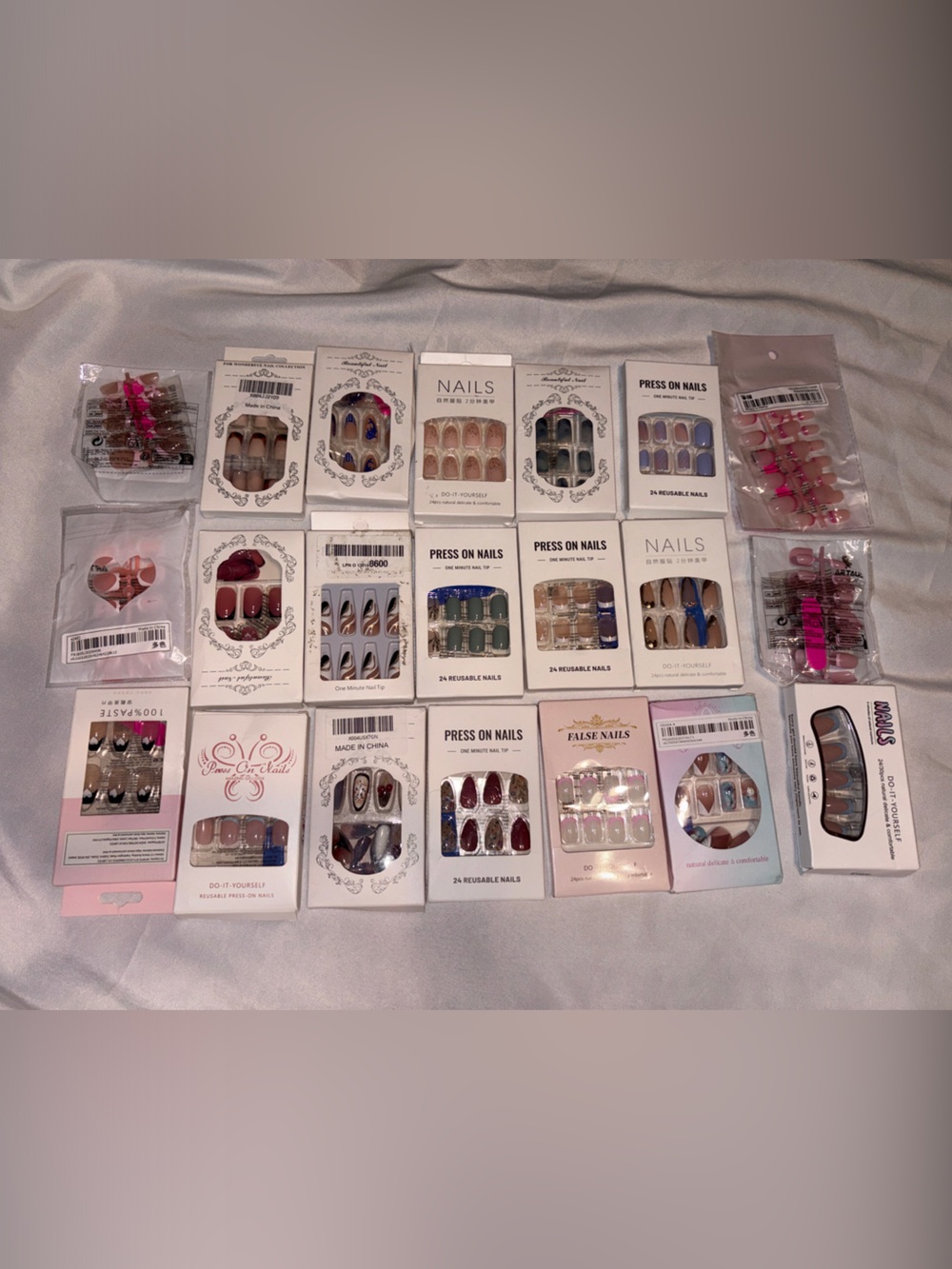 Assorted Press-On Nail Sets – Mixed Colors & Designs 21 PAIRS